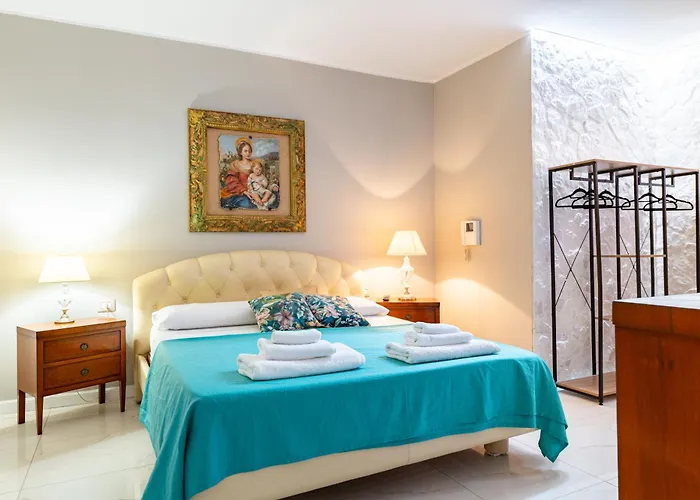 Pietranuda With Pool And Villa